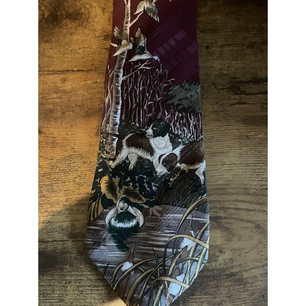 Reed And James Duck Hunt With Cat Men’s Necktie